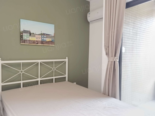 合租·香悦城 4居室 东卧