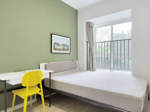 合租·沙河路苑 4居室 东卧