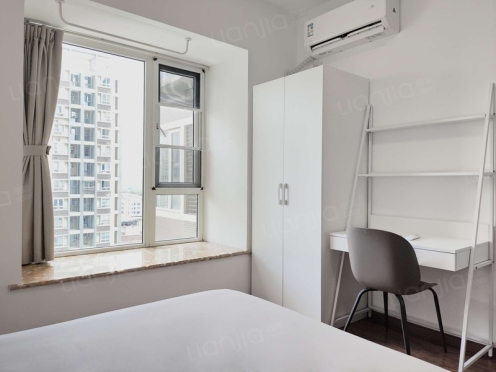 合租·家益欣城 4居室 东卧