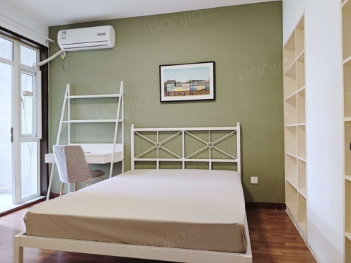 合租·新龙苑东区 4居室 西卧