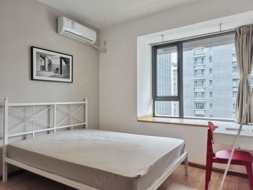 合租·龙湖三千里A区一期 4居室 西卧