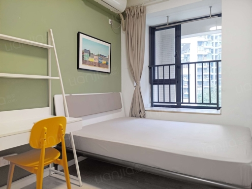 合租·优客联邦三期 4居室 东卧