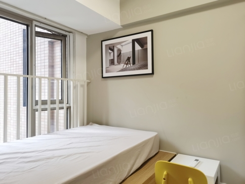 合租·南城都汇汇晴园五期 4居室 东卧