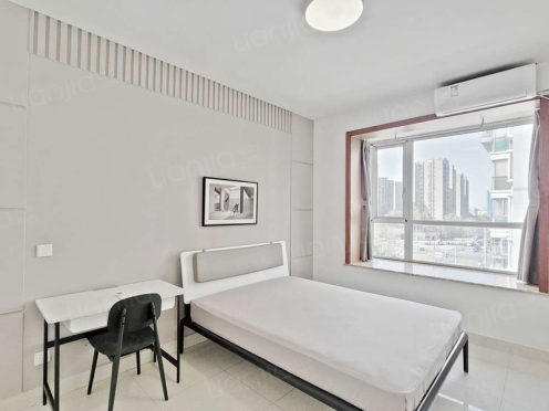 合租·兴元华盛三期 4居室 东北卧