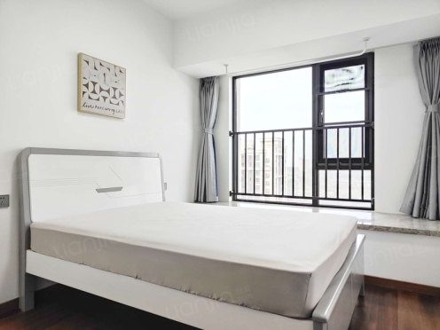 合租·麓山上院 4居室 东卧