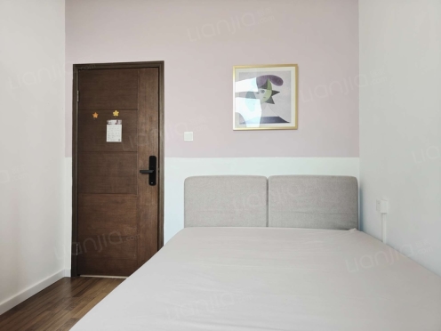 合租·融城理想 4居室 东卧