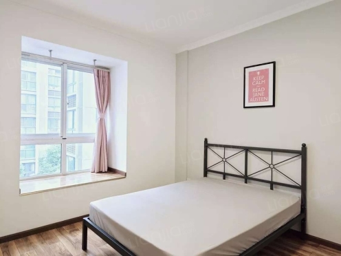 合租·金地嘉年华城C区 4居室 西卧