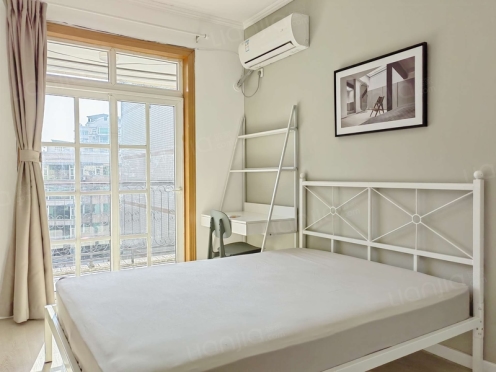 合租·香榭名苑 4居室 南卧