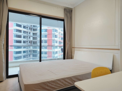 合租·麓府 4居室 东南卧