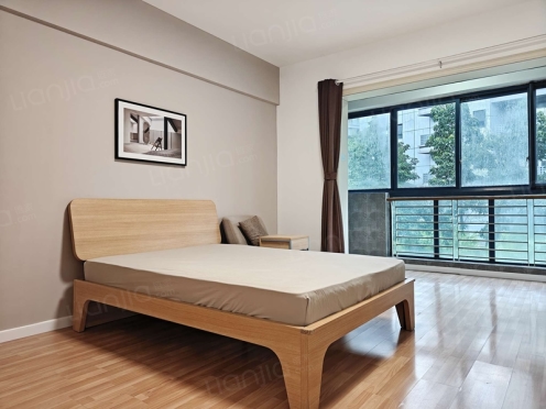 合租·融城理想 3居室 南卧