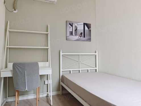 合租·恒大西锦城 3居室 西南卧