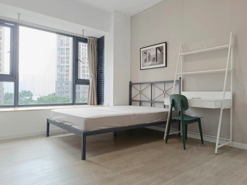 合租·金地天府城 4居室 南卧