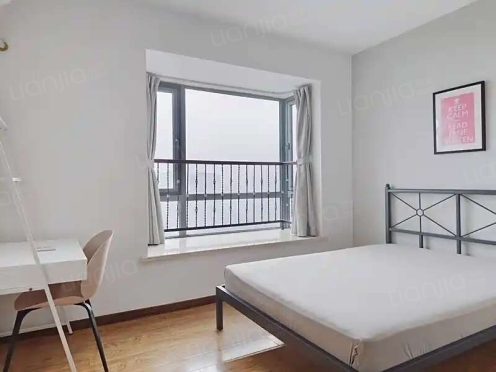 合租·云水苑 4居室 东南卧