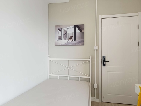 合租·金地天府城 4居室 西卧