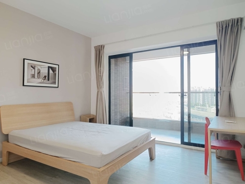 合租·中德英伦世邦K区 4居室 南卧