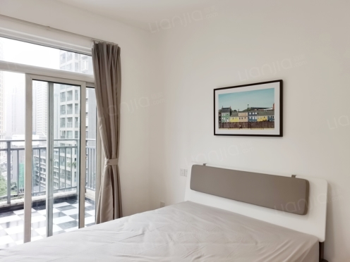 合租·逸都国际 4居室 北卧