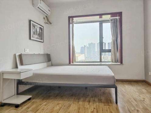 合租·世纪金沙 4居室 北卧