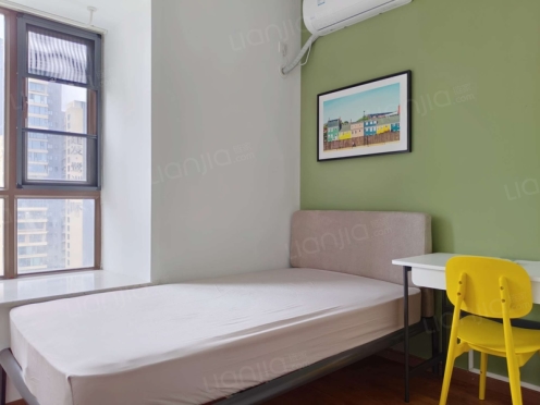 合租·天府豪庭 4居室 西卧