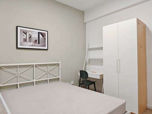 合租·北大资源颐和翡翠府 5居室 北卧