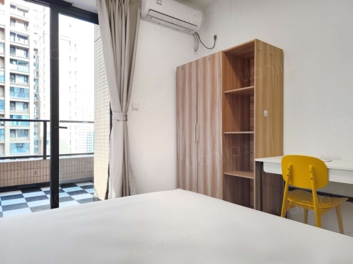 合租·观园国际 4居室 东卧