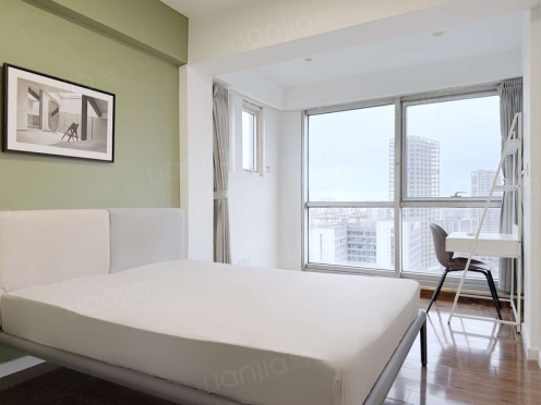 合租·摩根中心 3居室 东卧