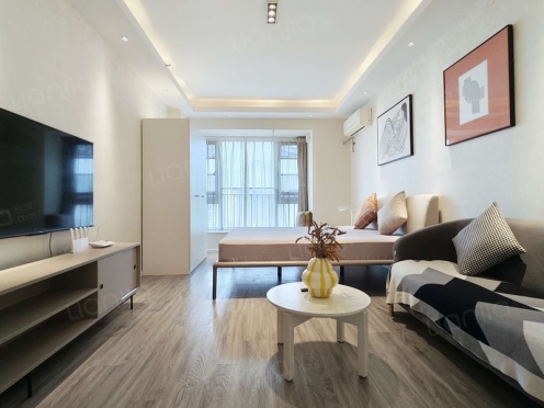 整租·誉峰三期 1室1厅 西北