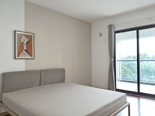 合租·英郡一期 4居室 东南卧