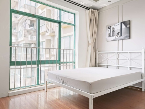 合租·都会风尚 4居室 西卧