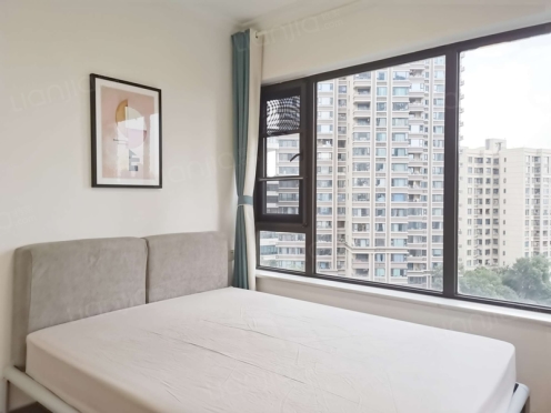 合租·复地御香山3悦 4居室 东北卧