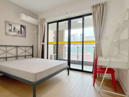 合租·中房优山PLUS 4居室 西南卧