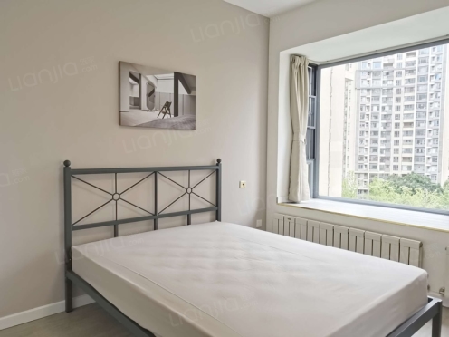 合租·河畔新世界 5居室 南卧