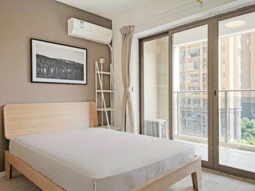 合租·望江橡树林一期 3居室 北卧