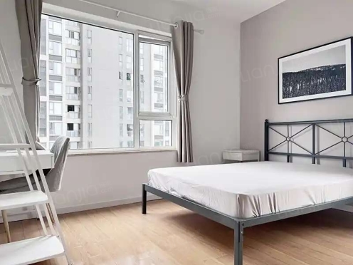 合租·优品尚东 4居室 南卧