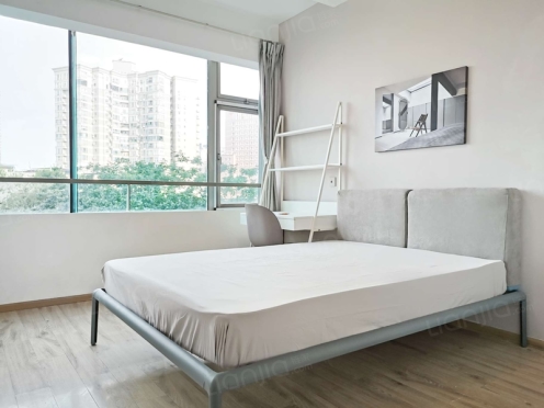 合租·凯莱国际寓所 3居室 西卧