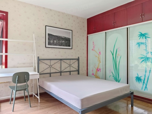 合租·中海兰庭 4居室 南卧