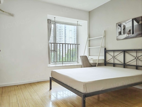 合租·清水路苑 4居室 东卧