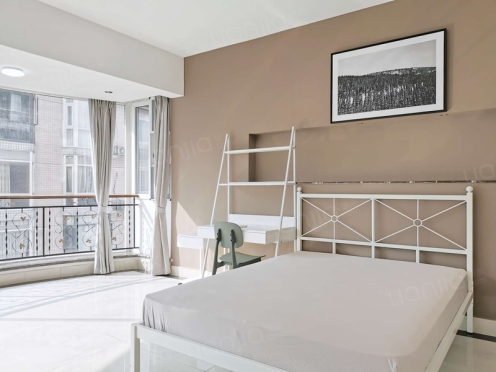 合租·鸿禧花园 4居室 东南卧