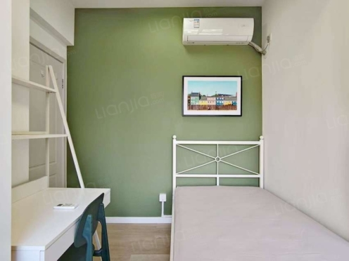 合租·中房优山PLUS 4居室 东北卧