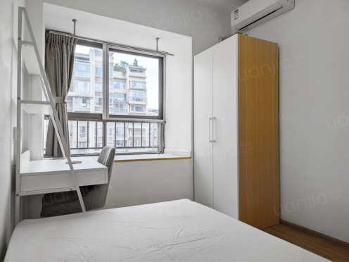 合租·南城都汇汇尚园 5居室 北卧