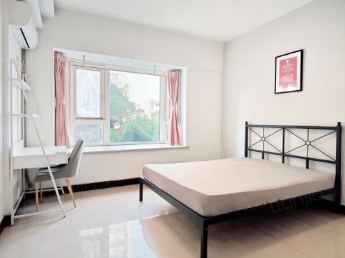 合租·盛世年华 4居室 北卧