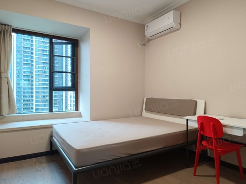 合租·广汇御园二期A区 5居室 东南卧