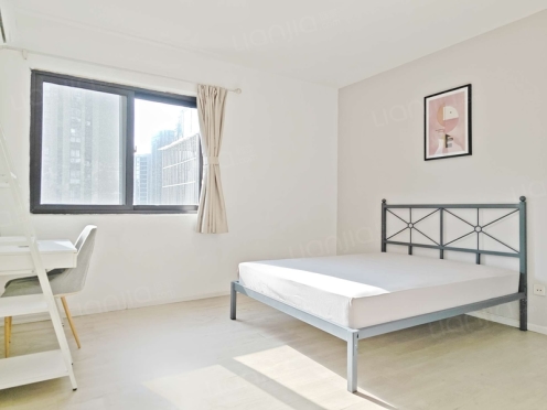 合租·光华杏林 4居室 西卧