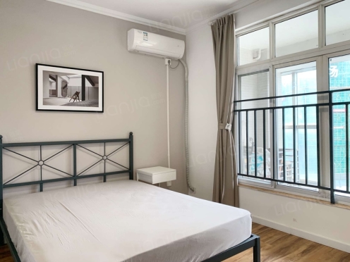 合租·财富又一城 4居室 南卧