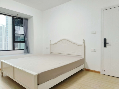 合租·万科天府公园城 4居室 南卧