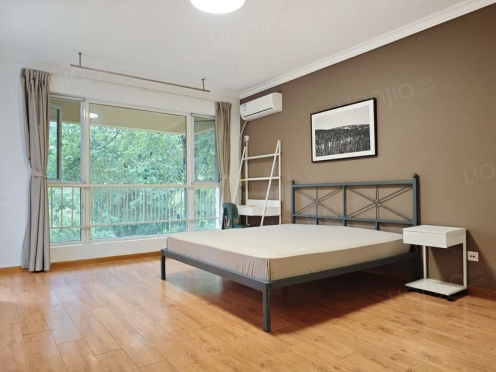 合租·万科魅力之城四期 4居室 东卧