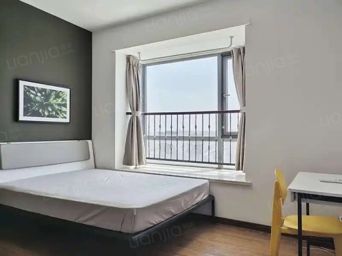 合租·云水苑 4居室 南卧