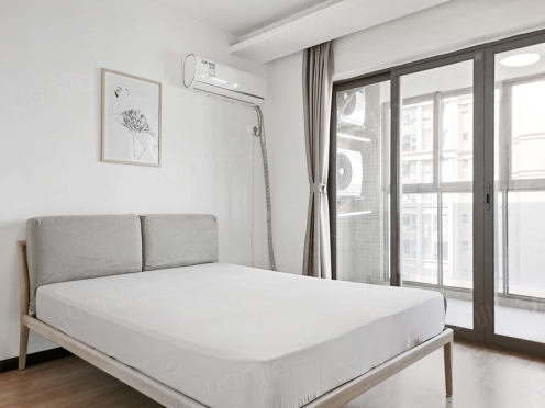 合租·望江橡树林一期 4居室 北卧