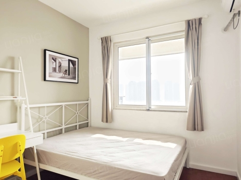 合租·西岸观邸 4居室 南卧