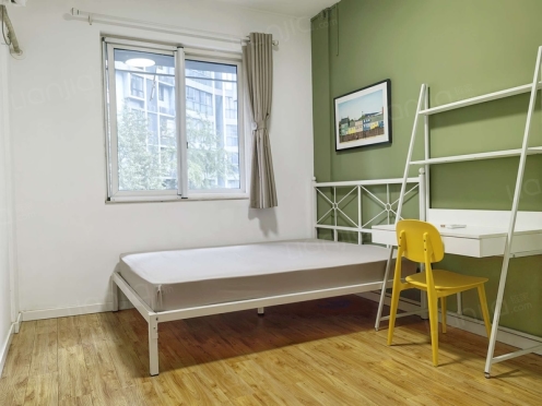 合租·金地嘉年华城B区 4居室 南卧