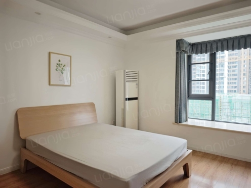 合租·华府西苑 4居室 西北卧